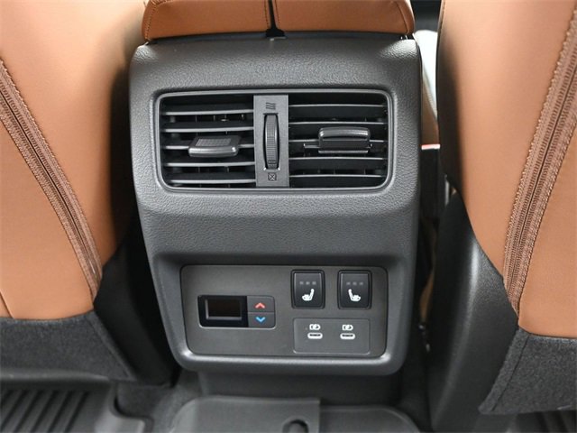 New 2026 Nissan Rogue Platinum image 17