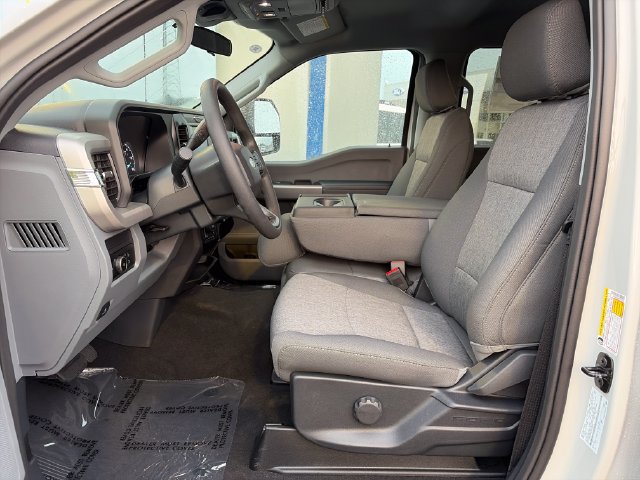 New 2026 Ford F250 XL w/ STX Appearance Package AWD/4WD image 13