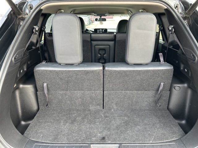 Used 2024 Mitsubishi Outlander SE image 8