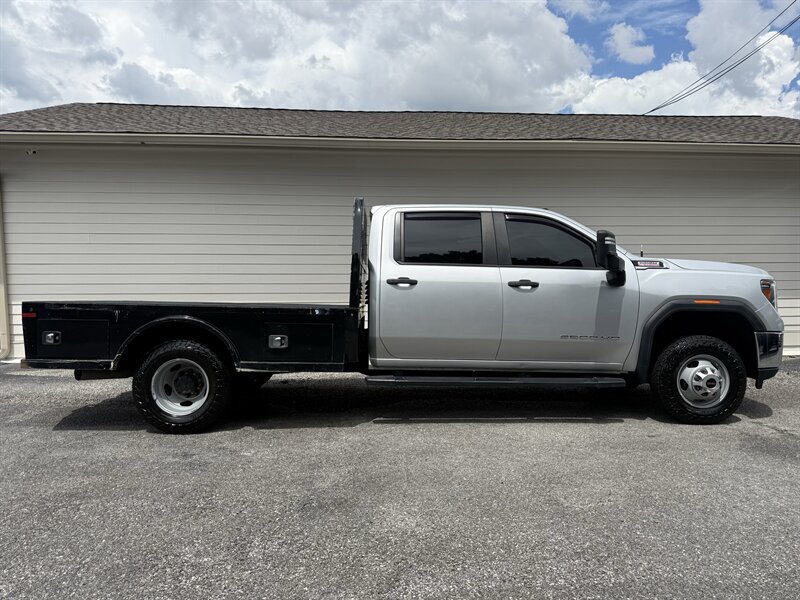 Used 2022 GMC Sierra 3500 Pro w/ Convenience Package AWD/4WD image 1