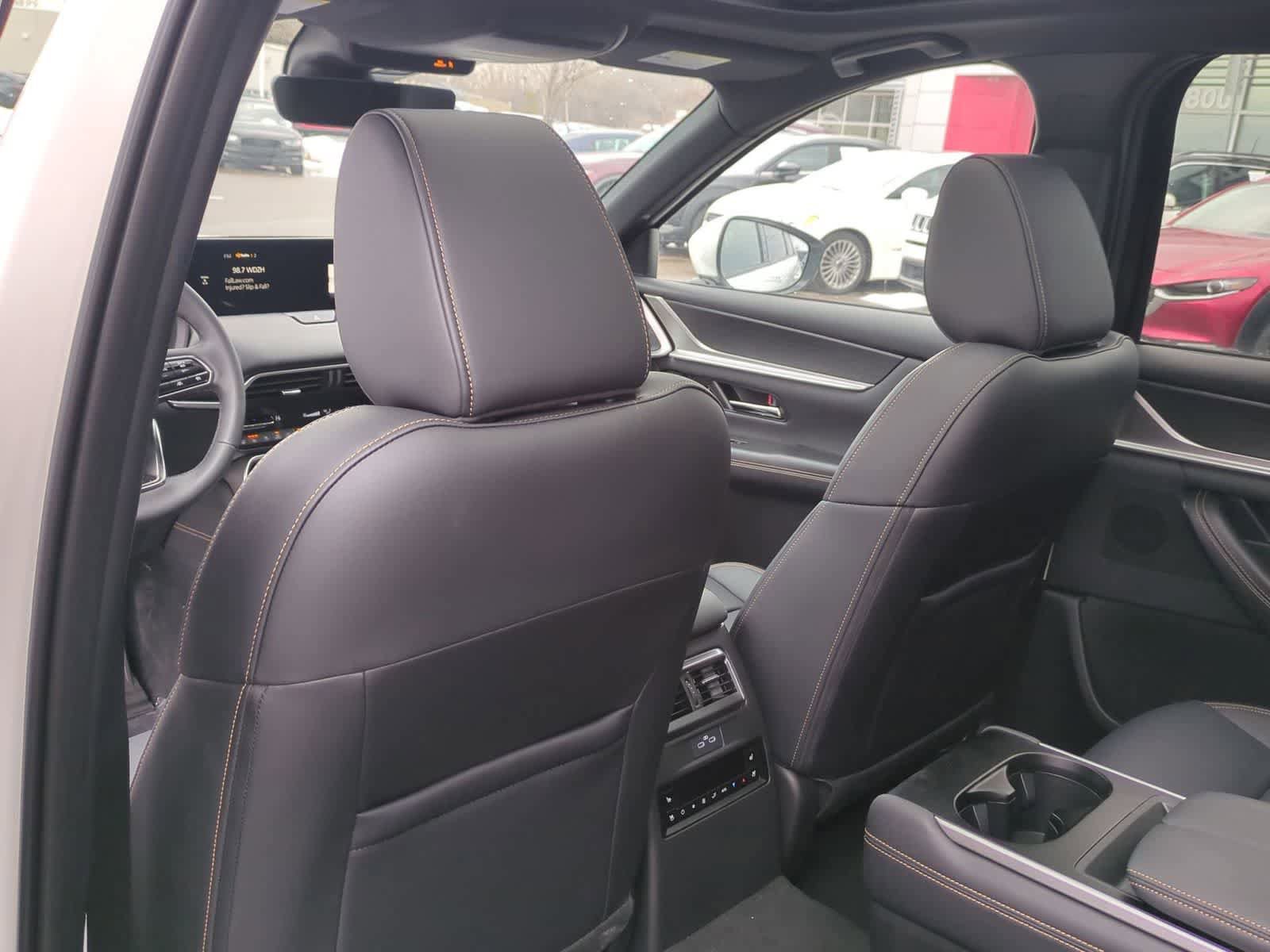 New 2026 MAZDA CX-90 3.3 Turbo S w/ Premium Plus image 17