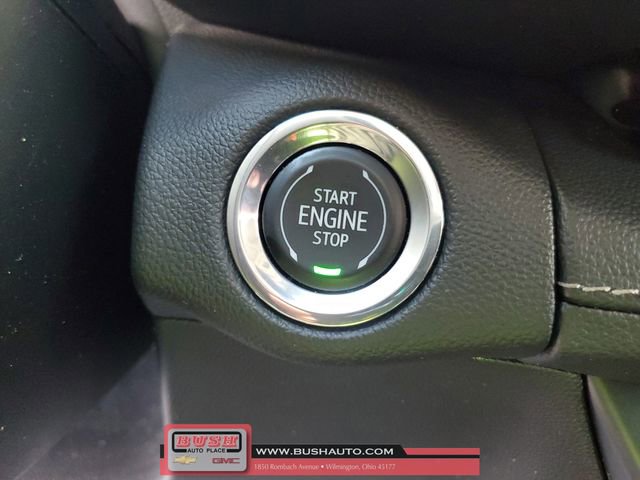 Used 2022 Buick Envision Essence w/ Technology Package I image 32