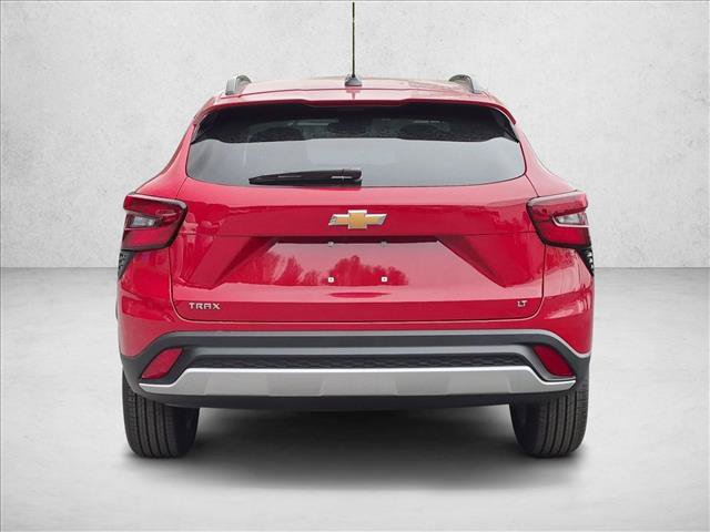 New 2026 Chevrolet Trax LT w/ LT Convenience Package FWD image 8