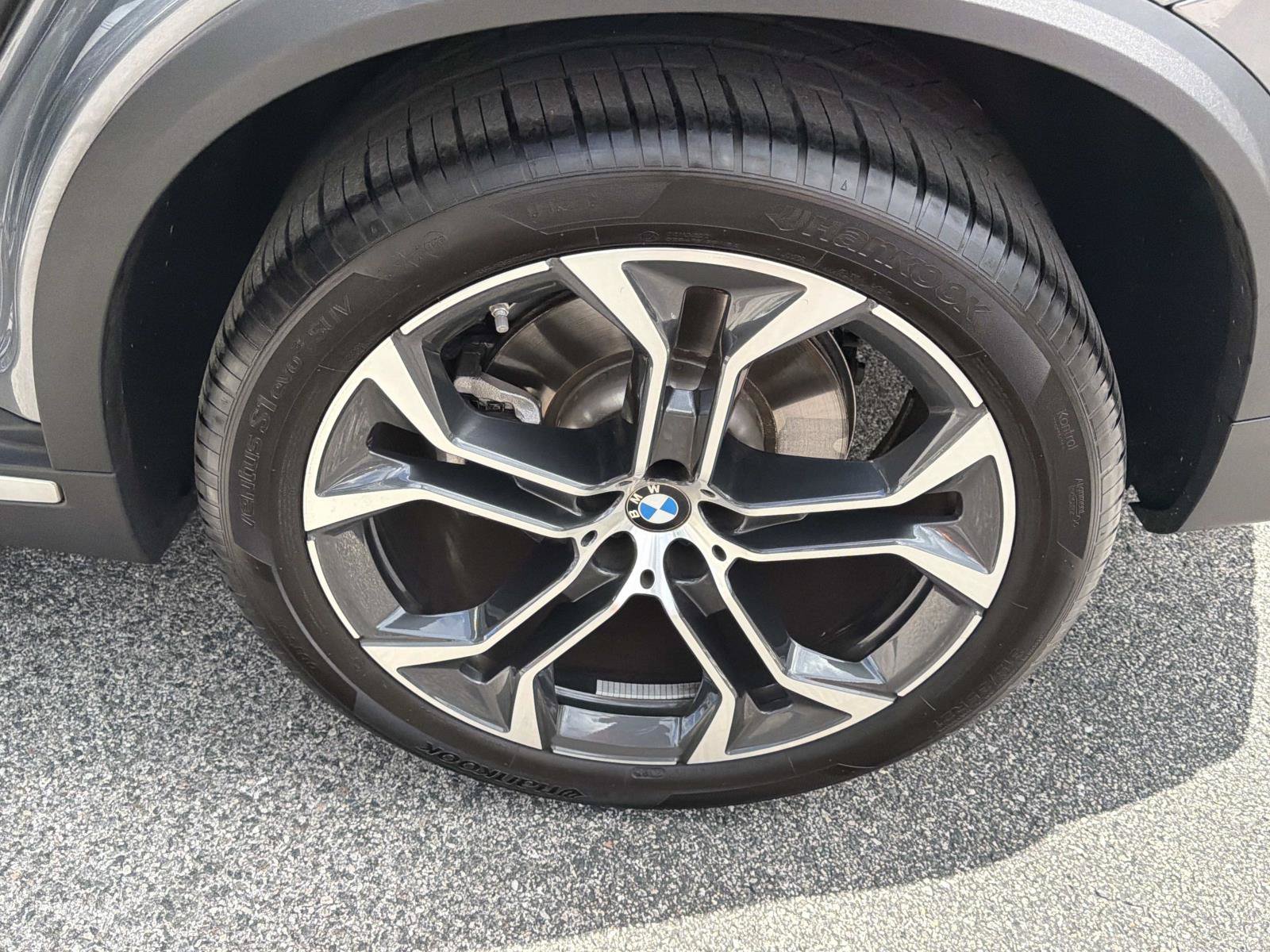 Certified 2026 BMW X5 xDrive40i AWD/4WD image 11