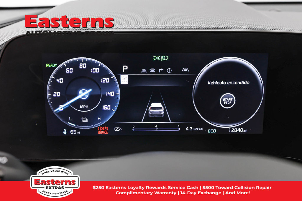 Used 2023 Kia Niro Wind FWD image 16