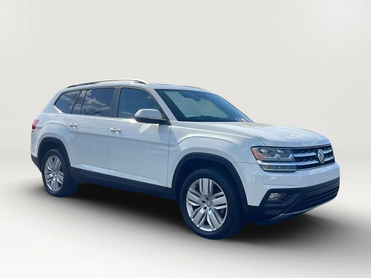 Used 2019 Volkswagen Atlas SE w/ Panoramic Sunroof Package FWD image 7