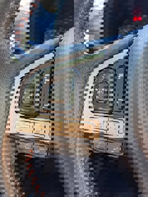 Used 2016 Subaru Crosstrek 2.0i Premium w/ Moonroof Package image 24