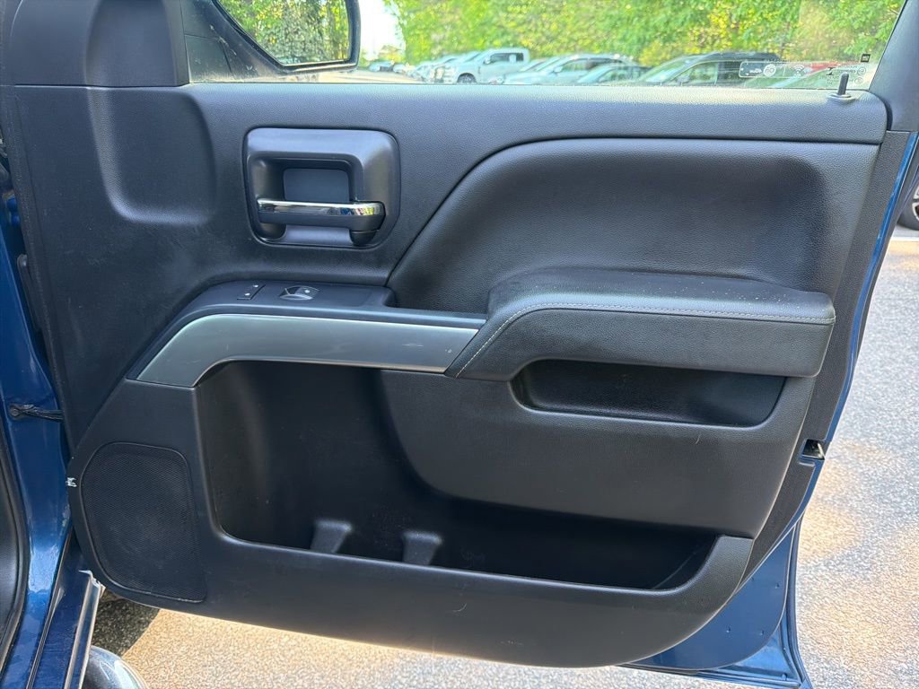 Used 2018 Chevrolet Silverado 1500 LT w/ All Star Edition RWD image 28