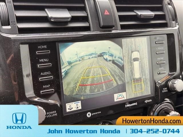 Used 2022 Toyota 4Runner TRD Off-Road Premium AWD/4WD image 28