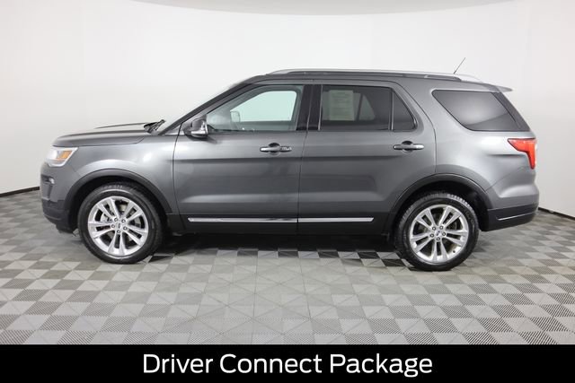 Certified 2018 Ford Explorer XLT w/ Equipment Group 202A image 7