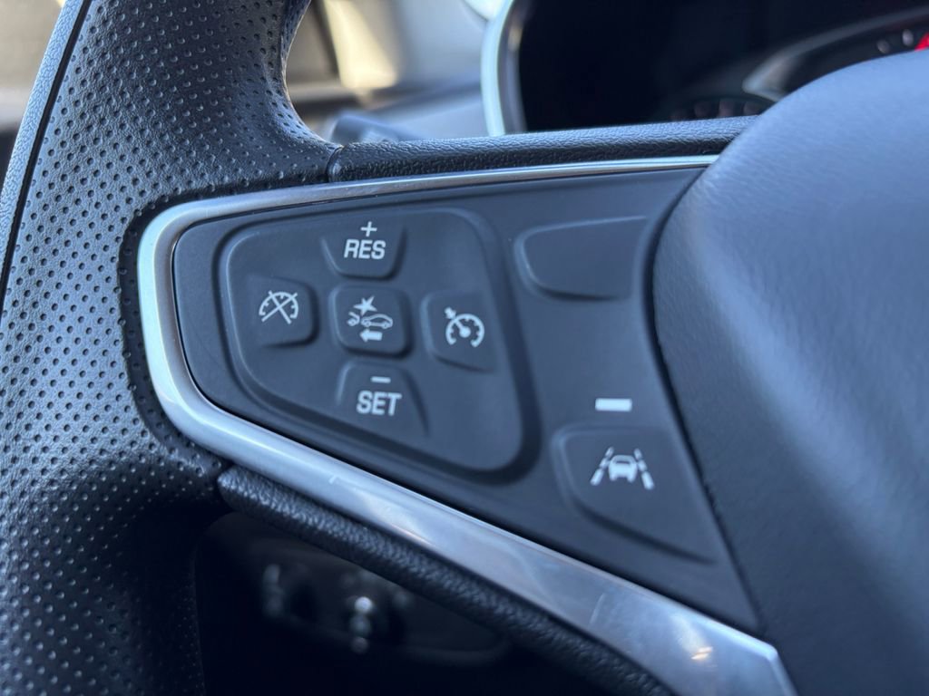 Used 2022 Chevrolet Equinox LT image 16