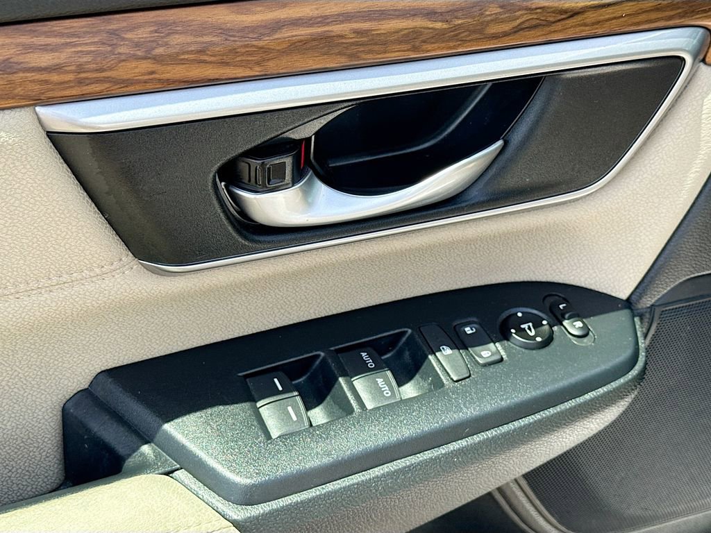 Used 2019 Honda CR-V EX image 17