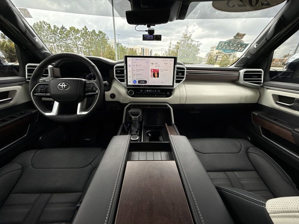 Used 2025 Toyota Sequoia Capstone image 19