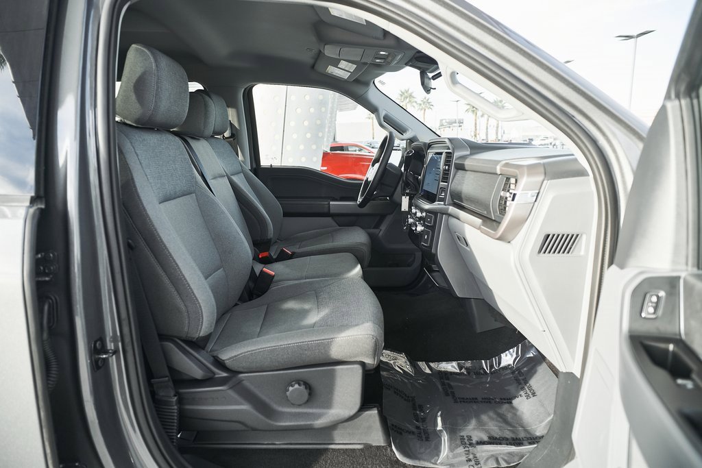 Used 2025 Ford F150 XLT w/ Equipment Group 301A Standard image 16