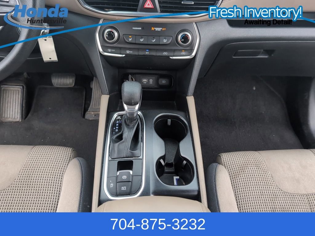 Used 2019 Hyundai Santa Fe SE image 18