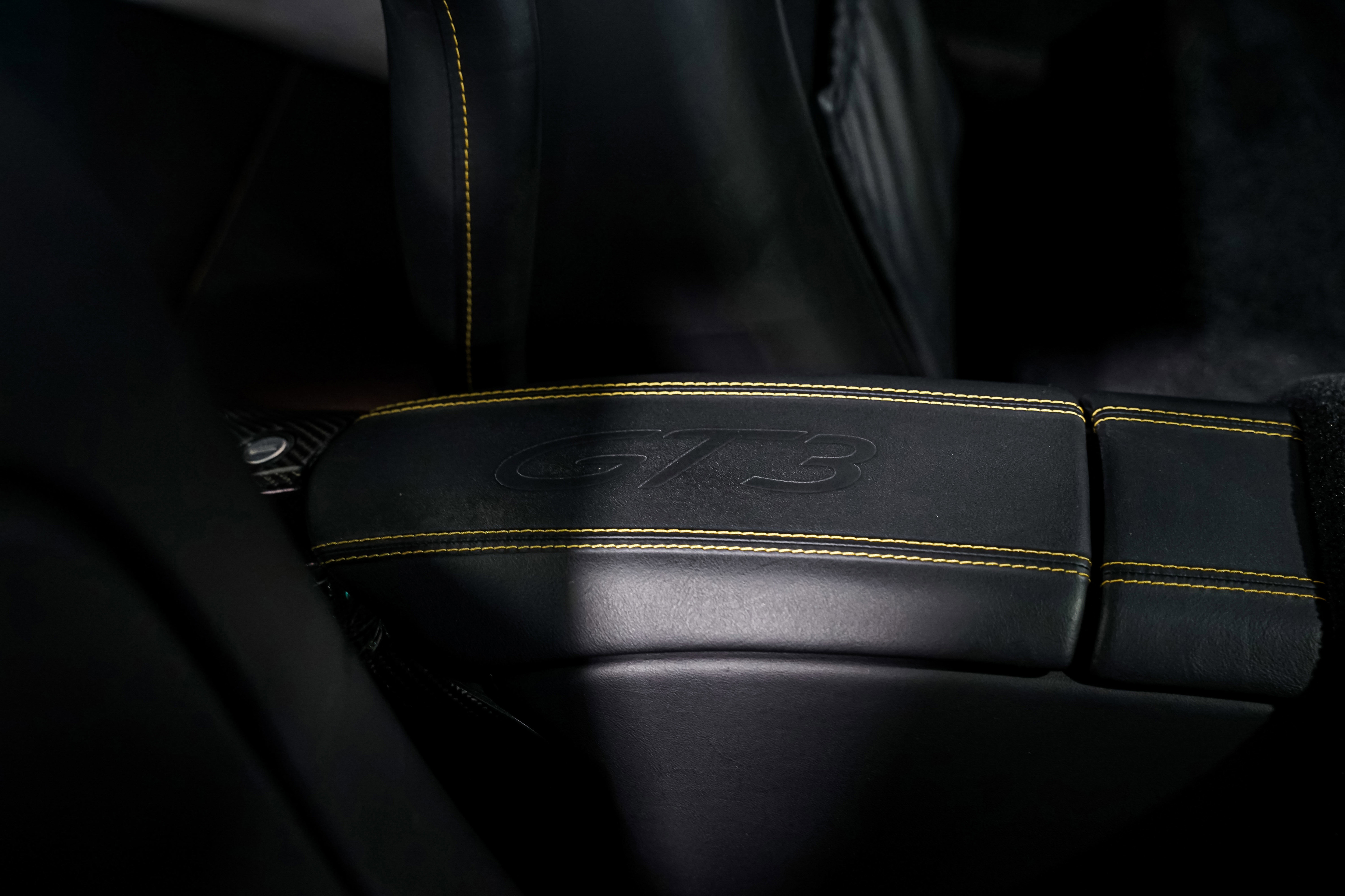 Used 2004 Porsche 911 GT3 image 19