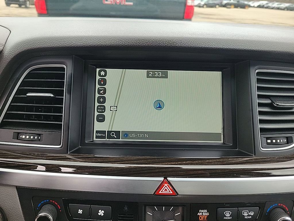 Used 2017 Genesis G80 3.8 image 9