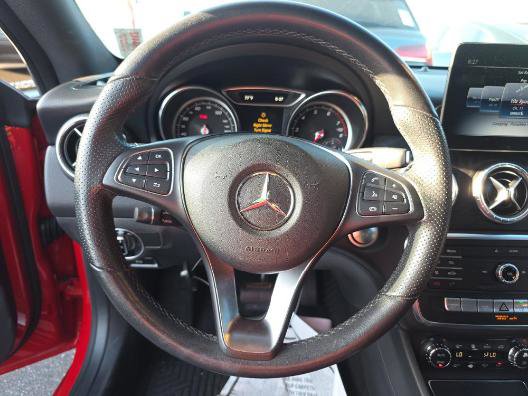 Used 2019 Mercedes-Benz CLA 250 image 5