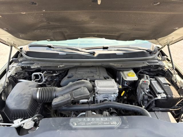 Used 2022 Jeep Wagoneer Series II w/ Premium Group I AWD/4WD image 26