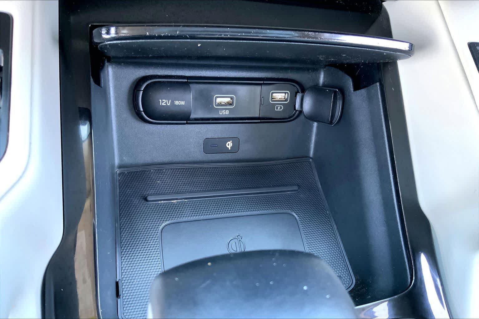 Used 2022 Kia Telluride EX w/ EX Premium Package FWD image 31