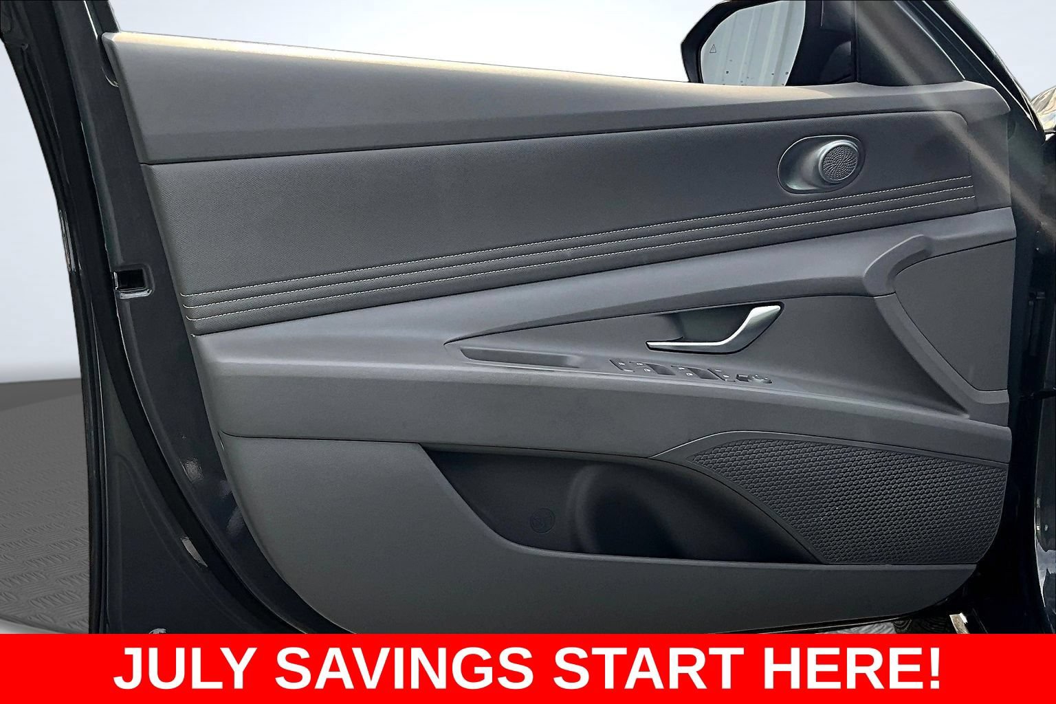 Used 2024 Hyundai Elantra SEL w/ Convenience Package FWD image 22