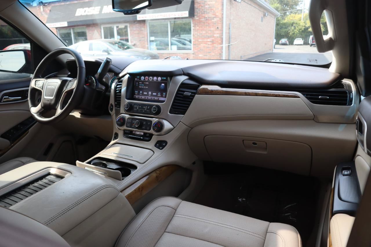 Used 2017 GMC Yukon Denali w/ Open Road Package AWD/4WD image 11