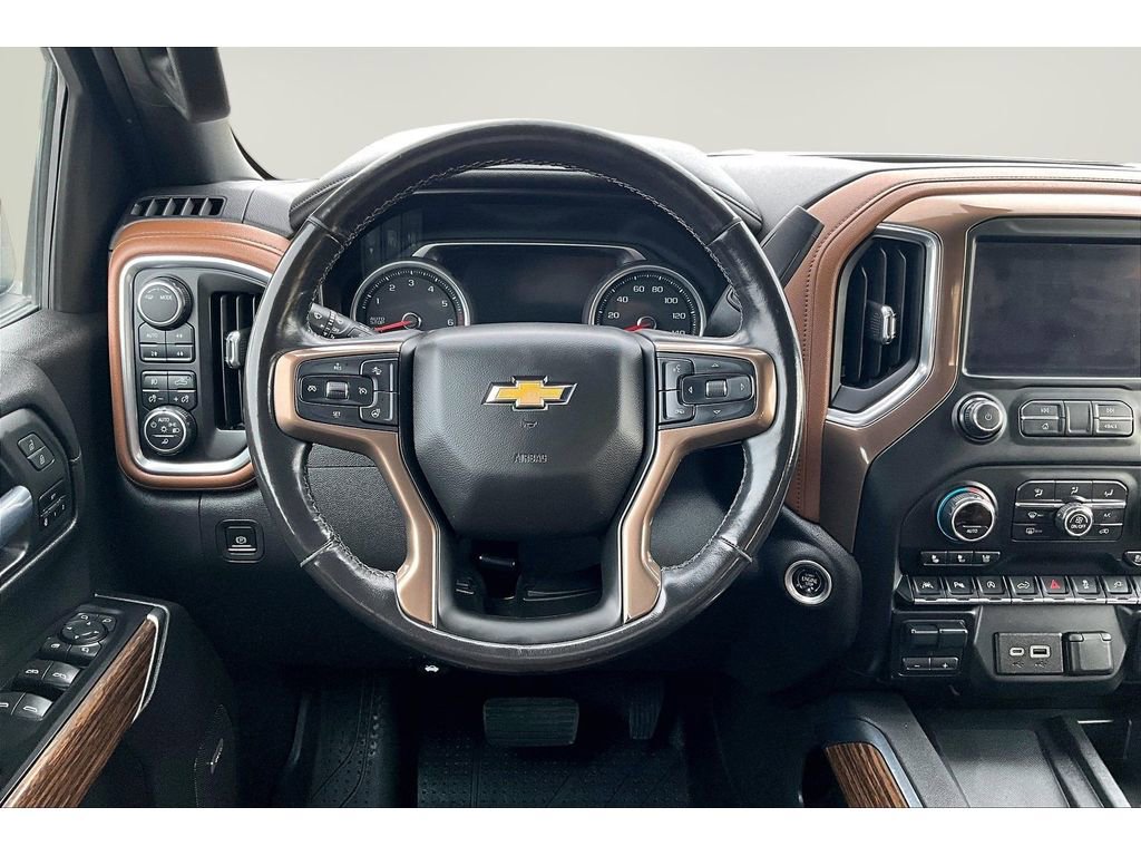 Used 2020 Chevrolet Silverado 1500 High Country w/ Technology Package image 9