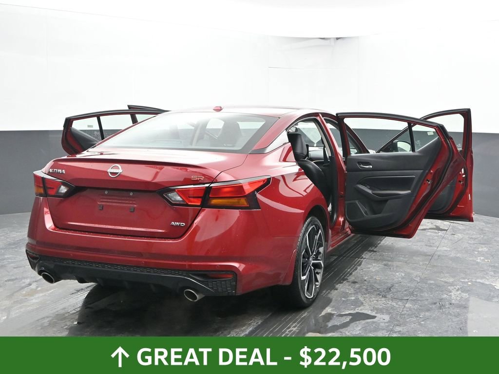 Used 2024 Nissan Altima 2.5 SR w/ SR Premium Package image 63