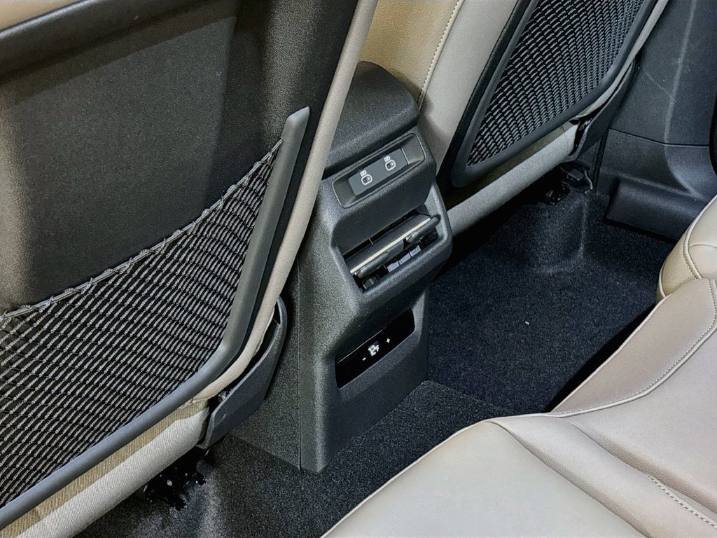 New 2026 Audi Q3 quattro 2.0T AWD/4WD image 17