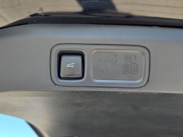Used 2024 Lincoln Navigator Reserve image 14