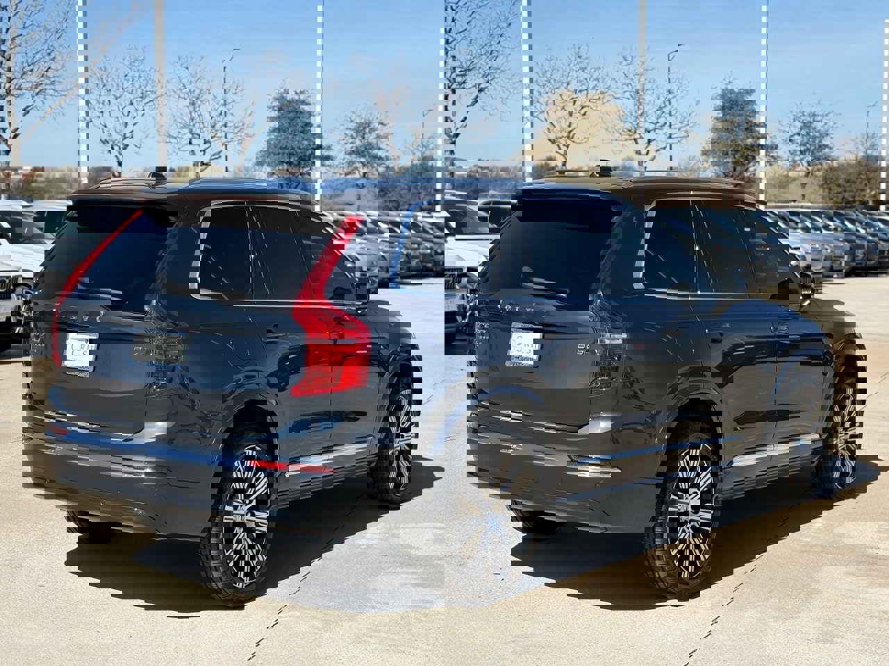 Certified 2024 Volvo XC90 B6 Plus w/ Protection Package Premier image 6