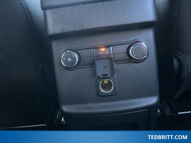 Used 2019 Ford Explorer XLT image 15