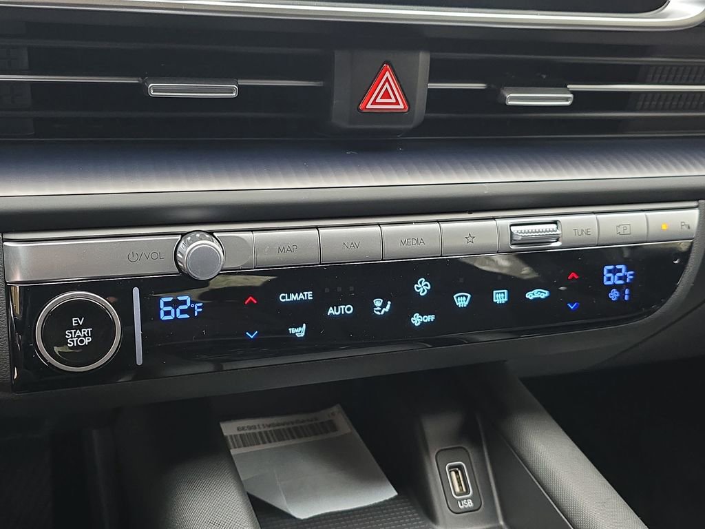 New 2025 Hyundai Ioniq 6 SE image 24