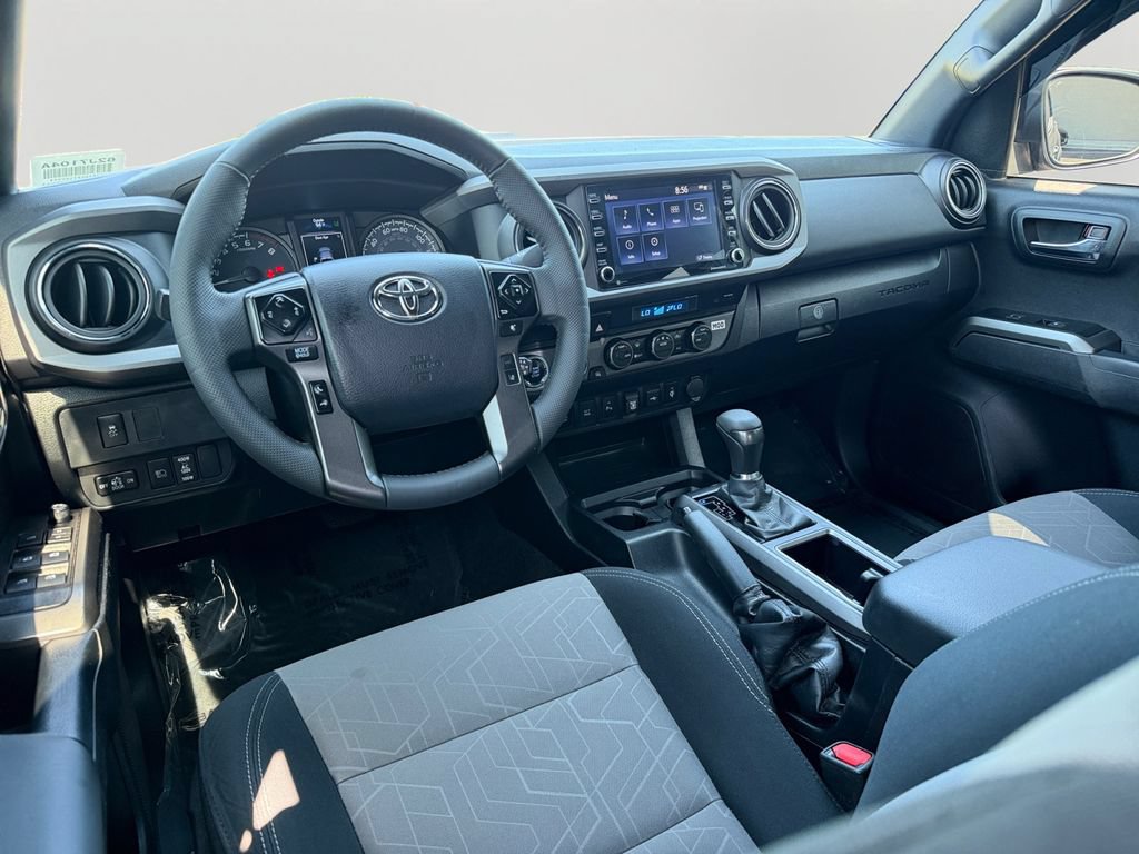 Used 2023 Toyota Tacoma TRD Sport w/ Technology Package AWD/4WD image 13