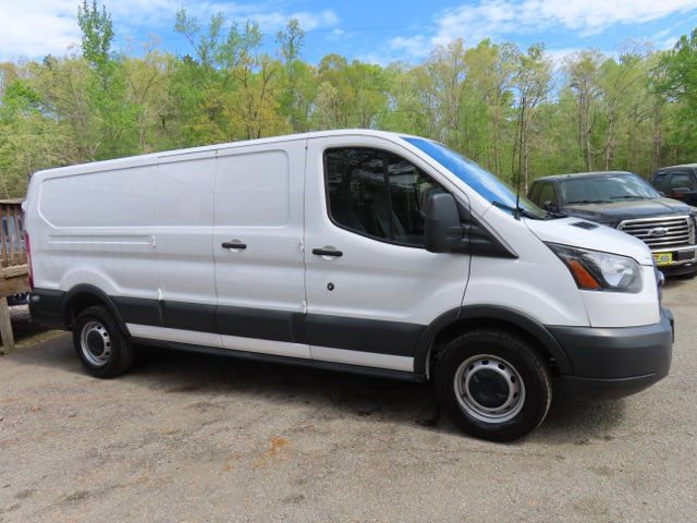 Used 2017 Ford Transit 250 148 Low Roof RWD image 5