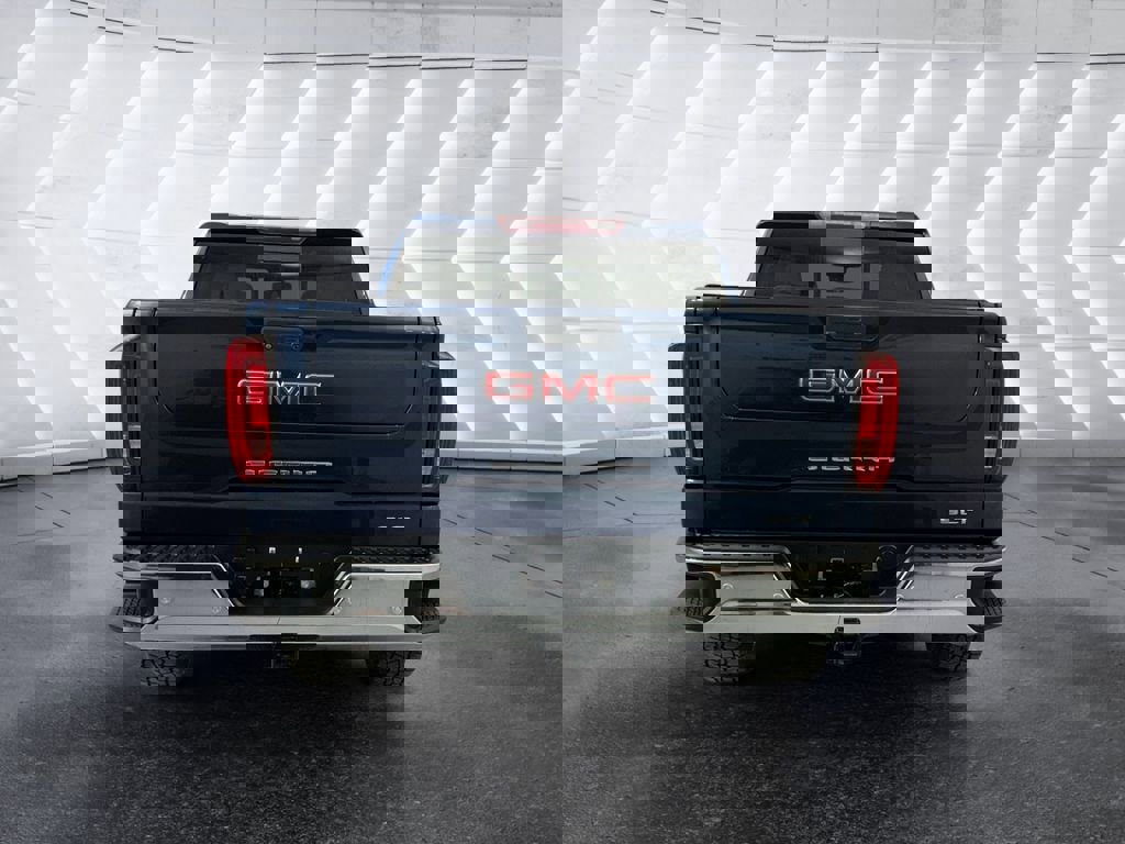 Used 2019 GMC Sierra 1500 SLT w/ SLT Premium Plus Package AWD/4WD image 5