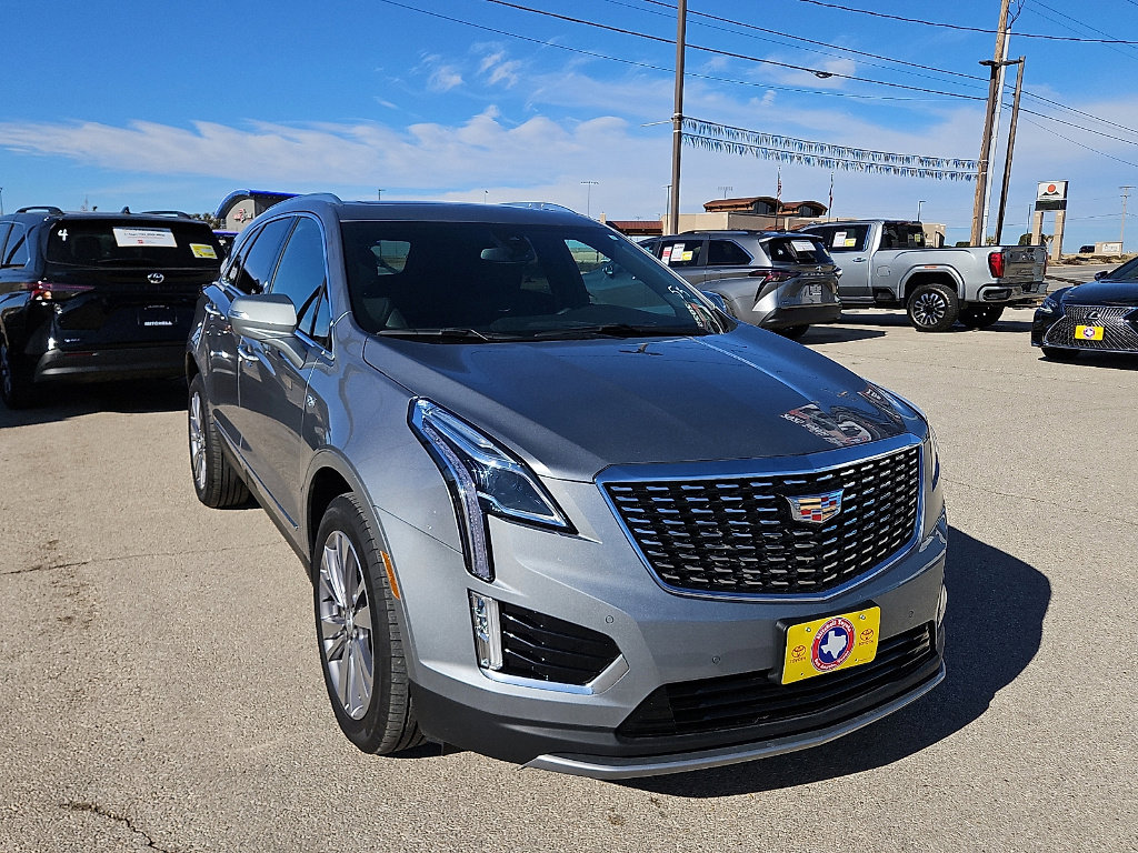 Used 2025 Cadillac XT5 Premium Luxury image 7