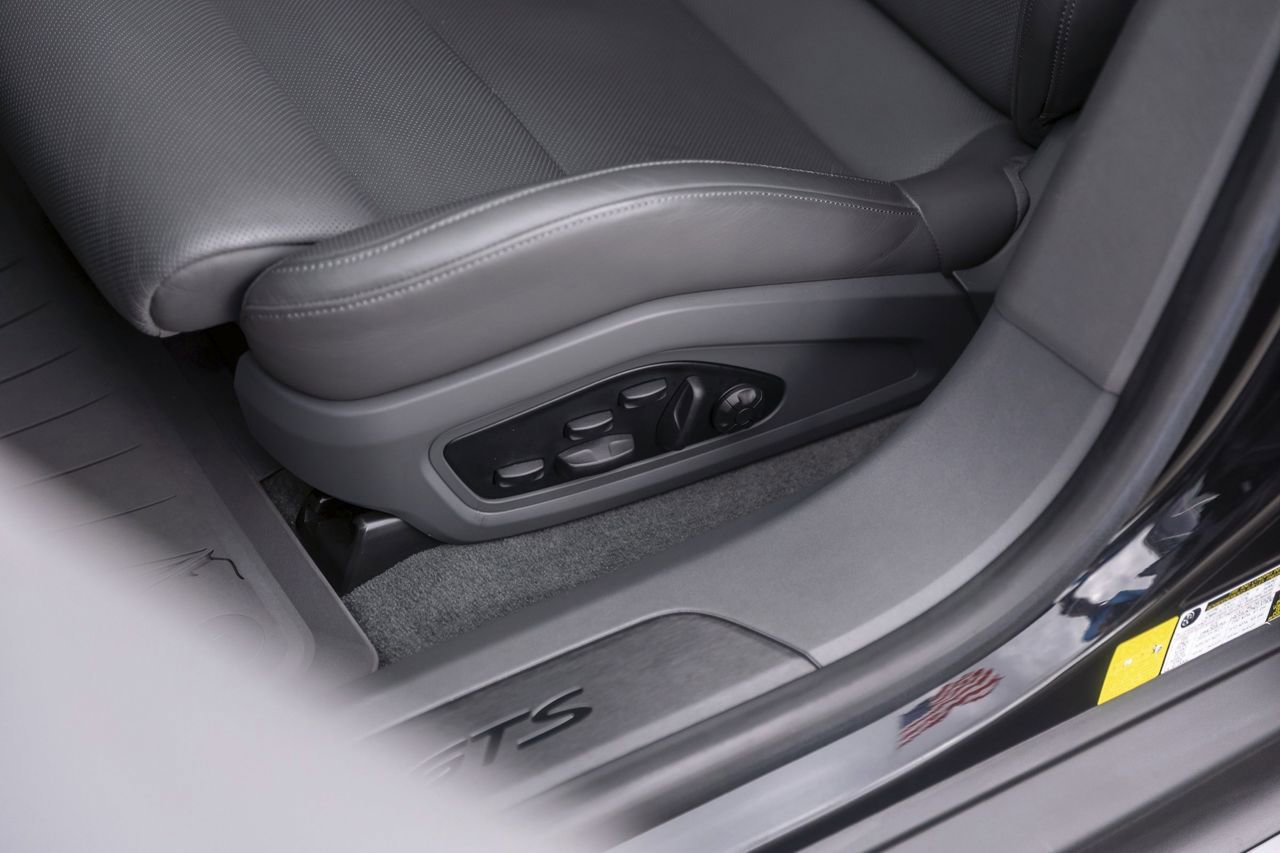 Used 2022 Porsche Taycan GTS AWD/4WD image 21