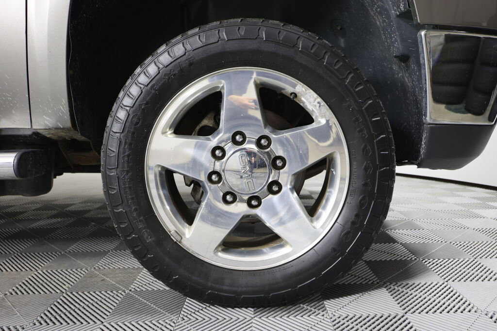 Used 2012 GMC Sierra 2500 SLE w/ SLE Preferred Package image 6