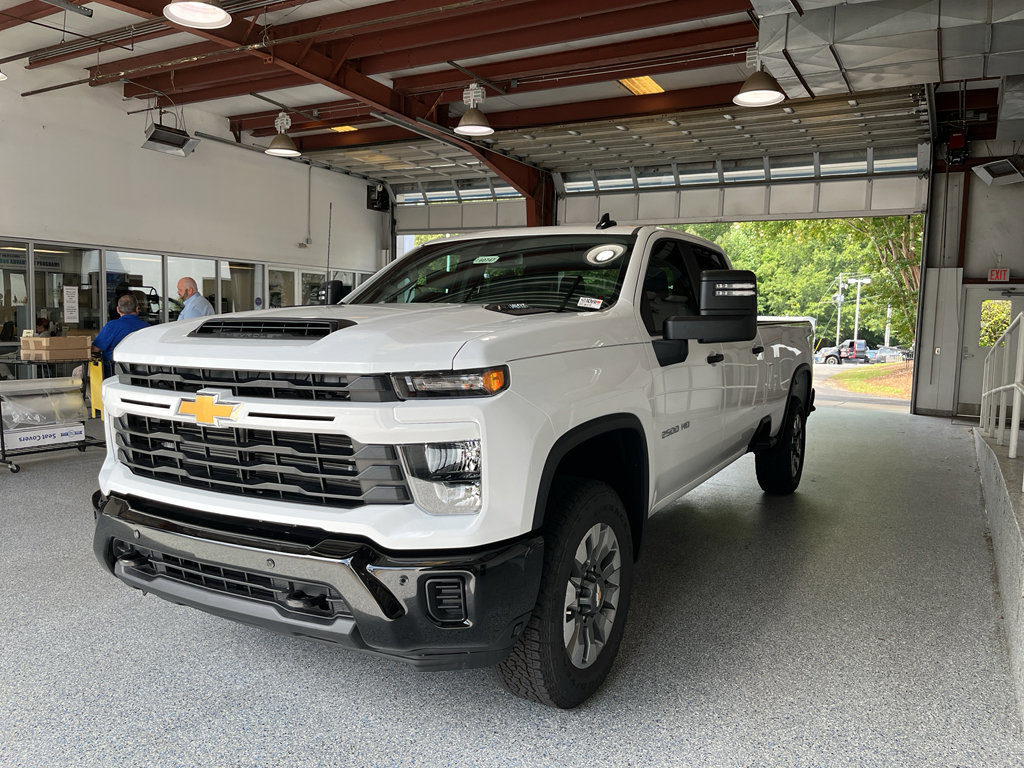 New 2026 Chevrolet Silverado 2500 Custom w/ Custom Value Package AWD/4WD image 4