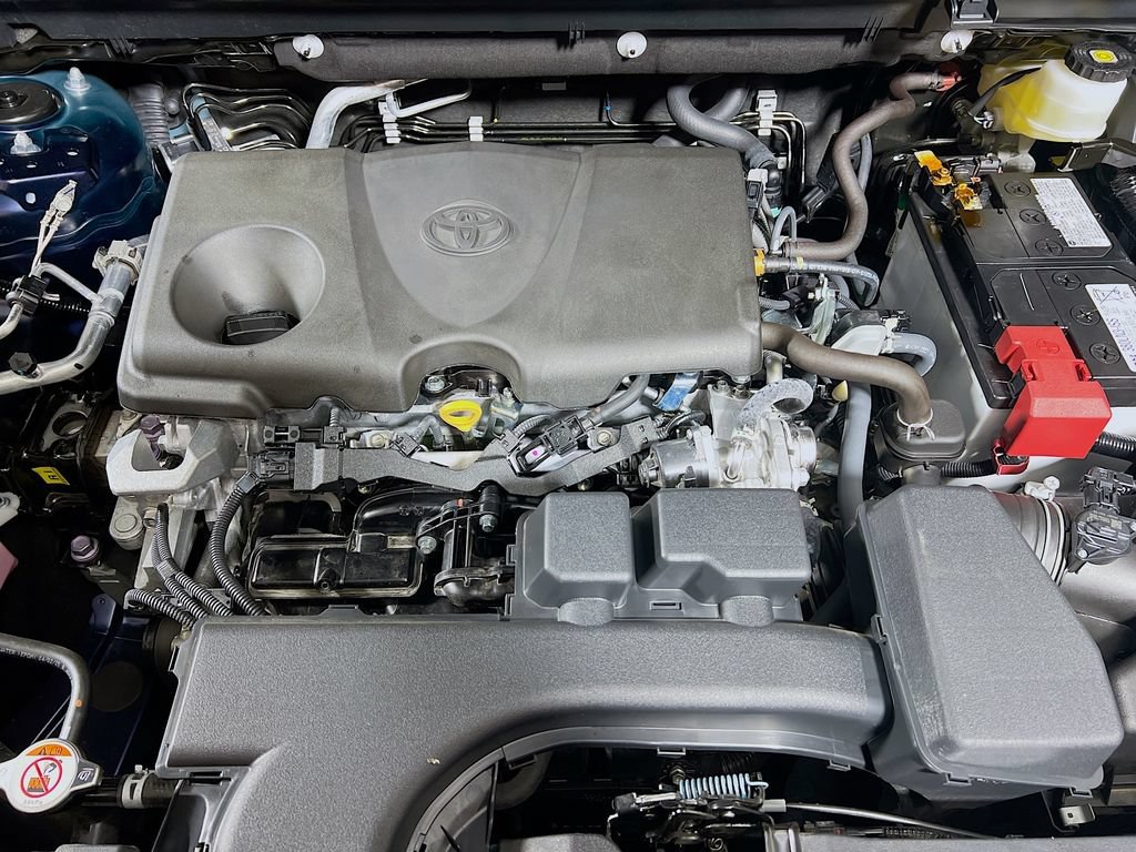 Certified 2025 Toyota RAV4 XLE AWD/4WD image 25