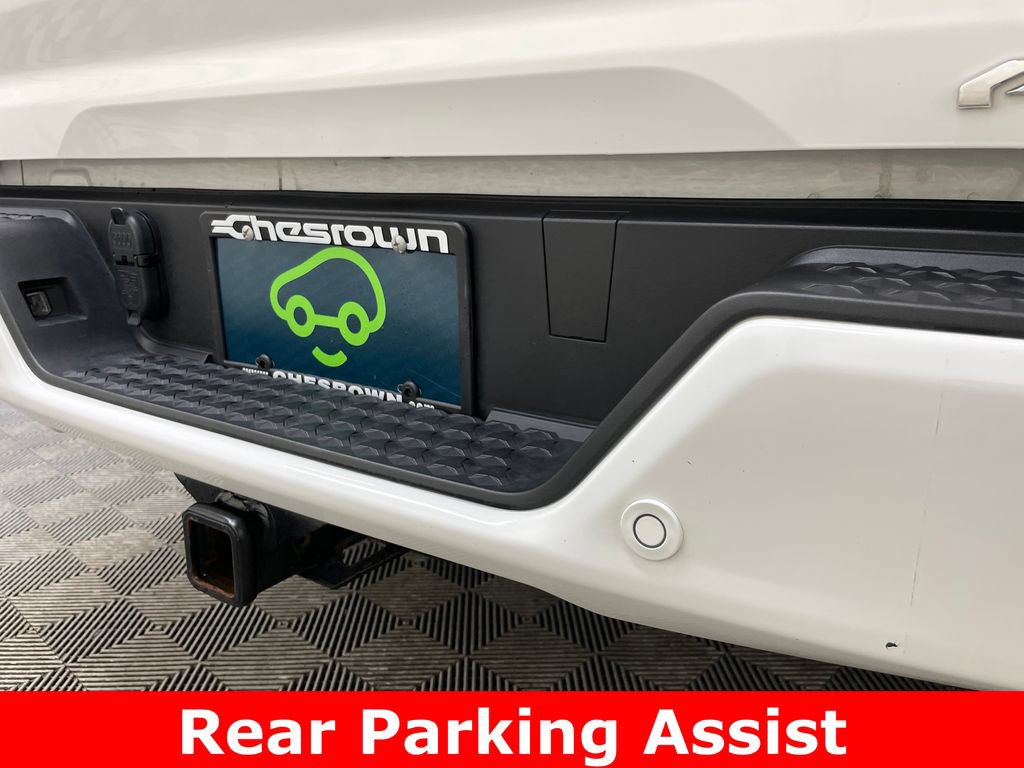 Certified 2024 GMC Canyon AT4 w/ AT4 Premium Package AWD/4WD image 17