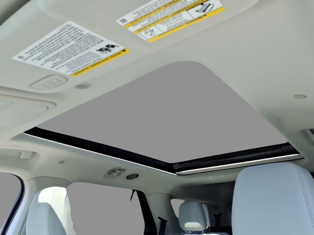 New 2026 Ford Explorer Platinum image 21
