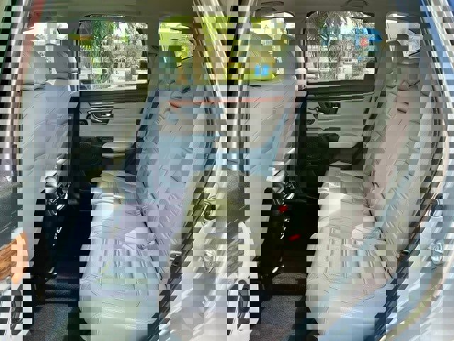 Certified 2021 Honda CR-V Touring image 9