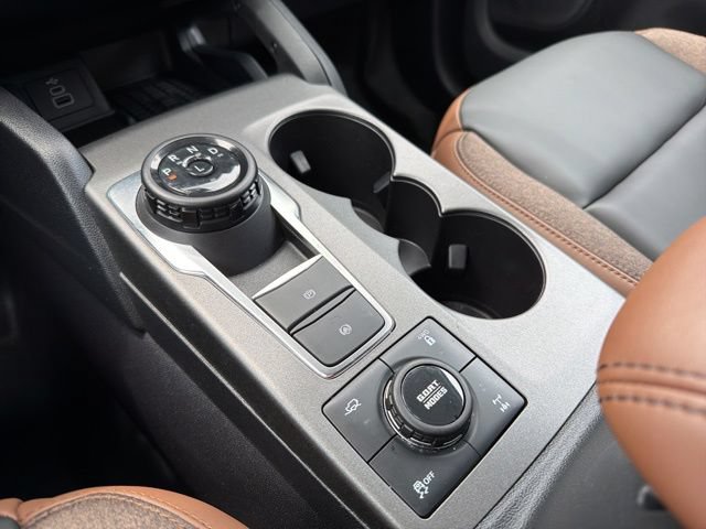 Used 2025 Ford Bronco Sport Outer Banks w/ Sasquatch Outer Banks Package AWD/4WD image 19