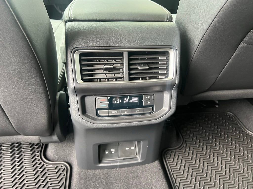 New 2026 Volkswagen Atlas SE FWD image 46