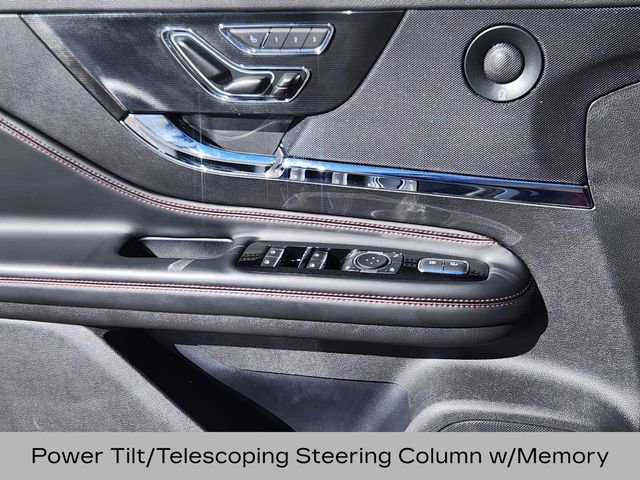 Certified 2023 Lincoln Corsair Reserve w/ Equipment Group 202A image 12