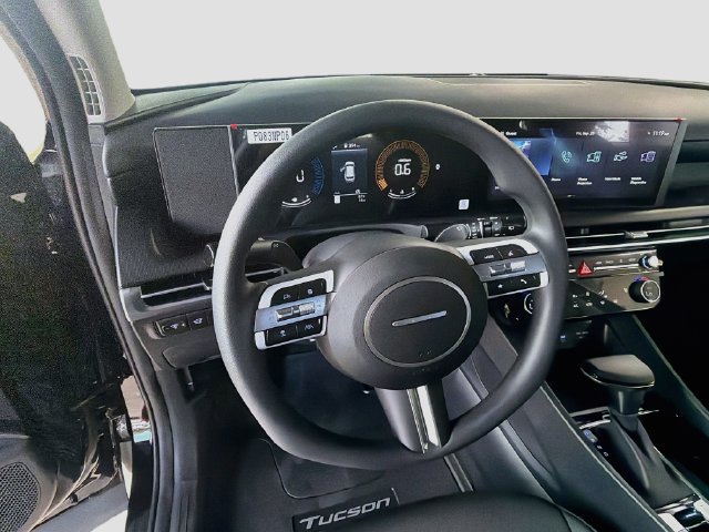 New 2026 Hyundai Tucson SEL Plus FWD image 11