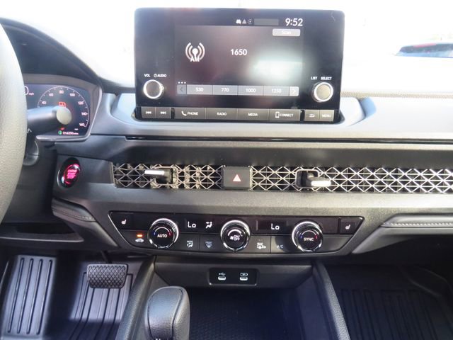 Used 2024 Honda Accord EX image 23