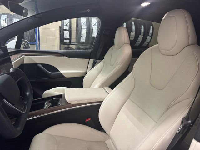 Used 2023 Tesla Model X AWD/4WD image 11